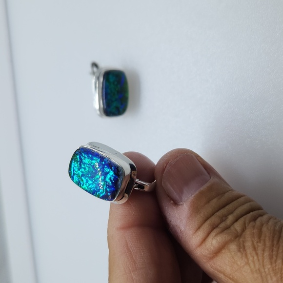Nwot!! Triplet opal sterling earrings - Picture 8 of 9
